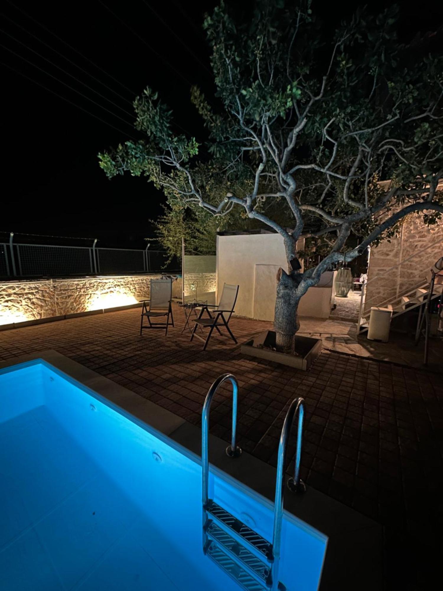 Апартаменты Solmar Aegina With Private Pool - Jacuzzi Khloi Экстерьер фото